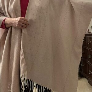 Gentle Fawn Cream Scarf Wrap